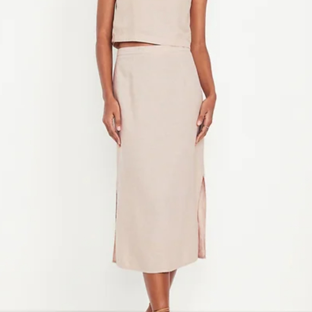 Old Navy Light Beige Midi Skirt